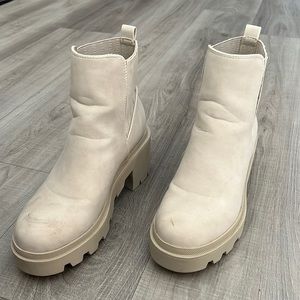 Nude chunky lug sole platform boot